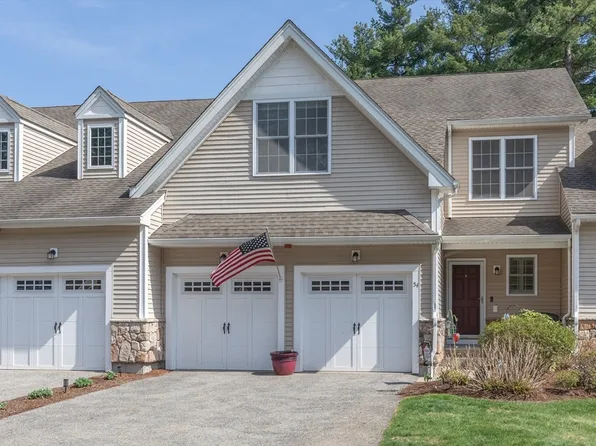 54 Pondside Dr #54, Bolton, MA 01740