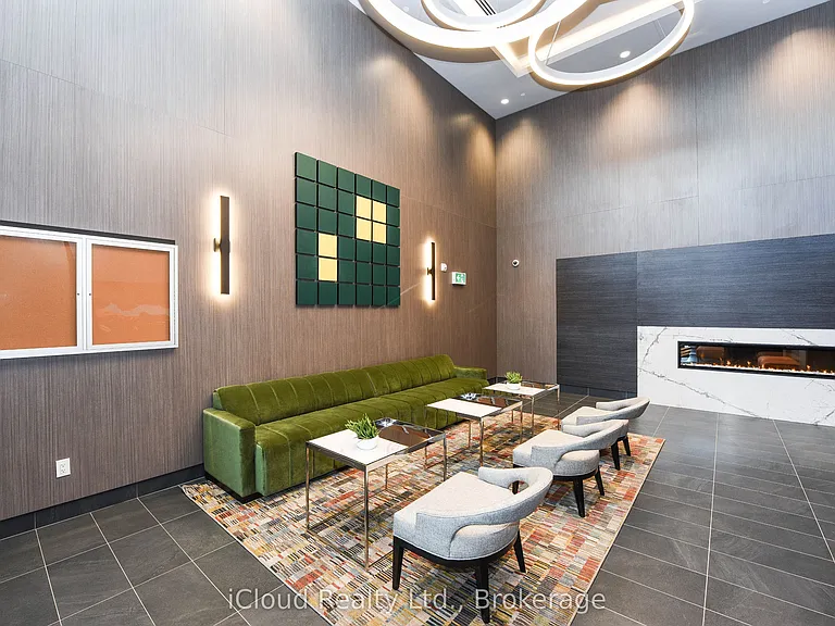 95 Dundas St W #4 — Photo 3