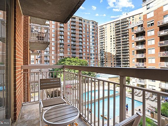 2nd image of 3835 9th St #405W
