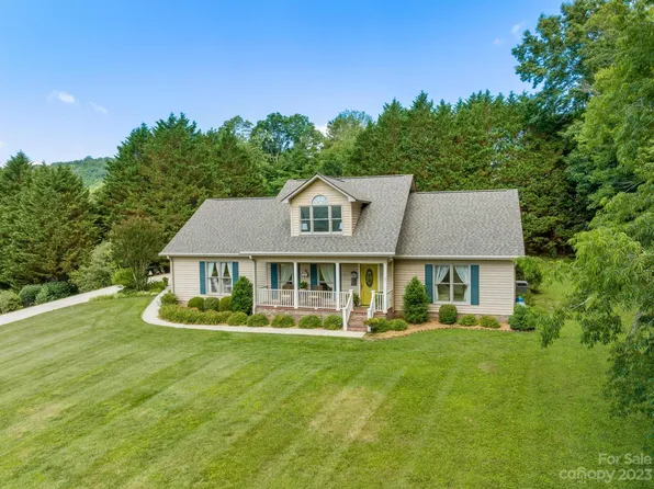 723 Windover Dr, Brevard, NC 28712