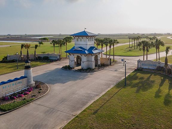 4th image of 3337 Bay Point Dr