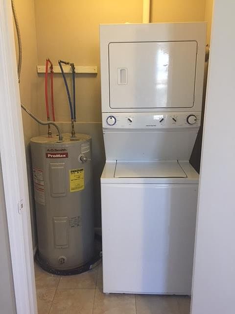2nd image of 206 Elmington Ave