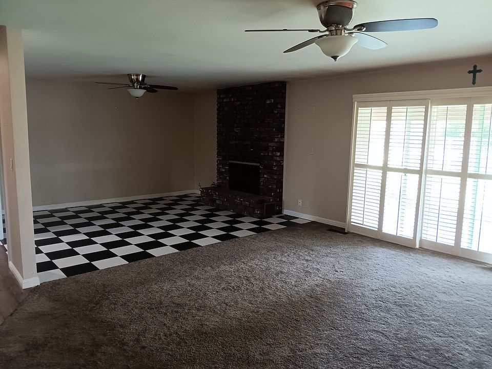 2nd image of 10237 Road 28