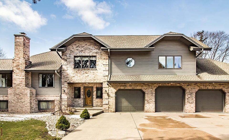 1st image of W333N5477 Ivy Ln