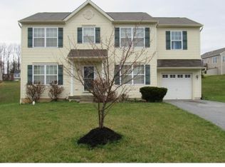 302 Dague Farm Dr, Coatesville, PA 19320