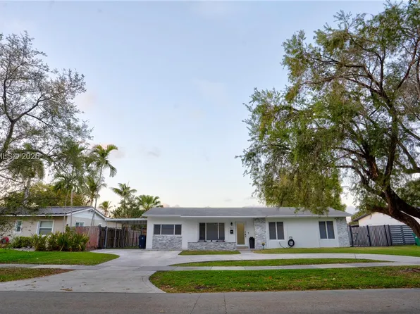 9311 Sterling Dr, Cutler Bay, FL 33157