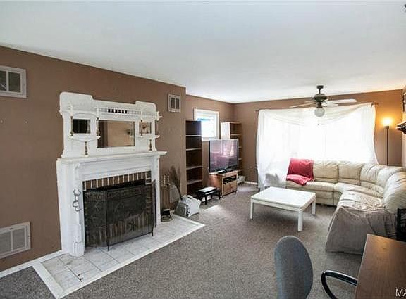 5th image of 920 Poplar Dr