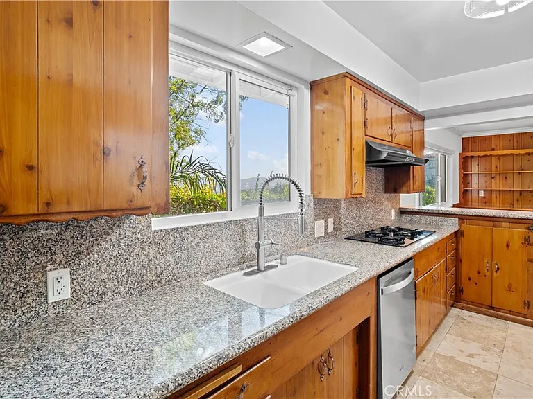 1212 Alta Paseo — Photo 9