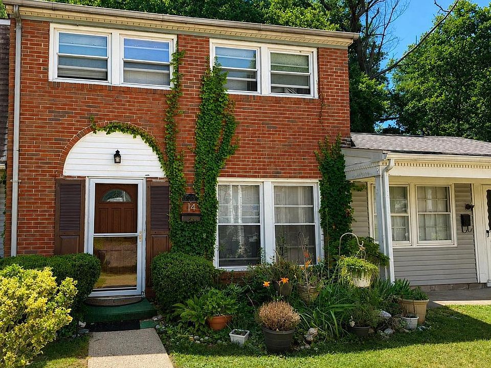 1st image of 14 Ruscombe Ct