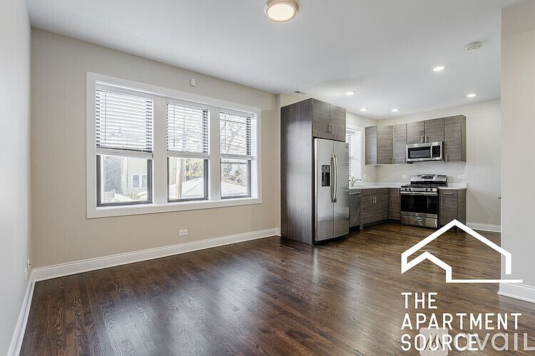 1st image of 2228 N Sawyer Ave APT 3