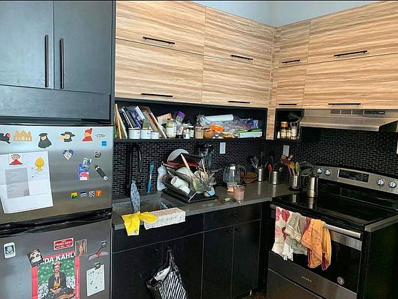 3rd image of 42 W 126th St #2F