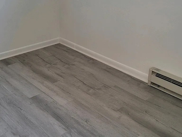 661 Vine St — Photo 10