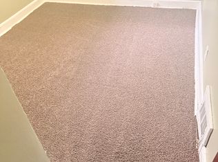 3111 N 16th St APT 3, Milwaukee, WI 53206