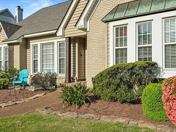 2nd image of 2187 Cumbernauld Cir W