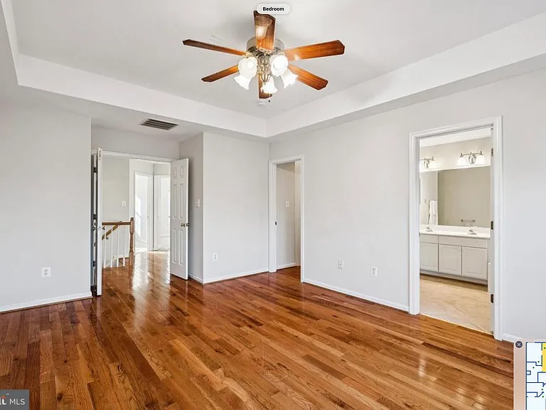 8555 Wyngate Manor Ct — Photo 10