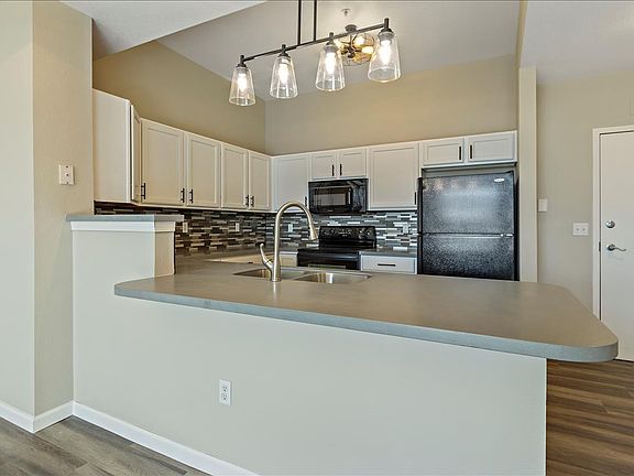 Over sized kitchen island