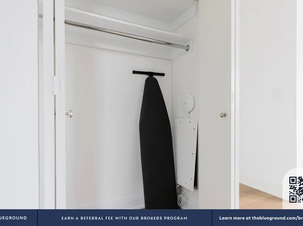 222 East 34th Street image 19 of 33