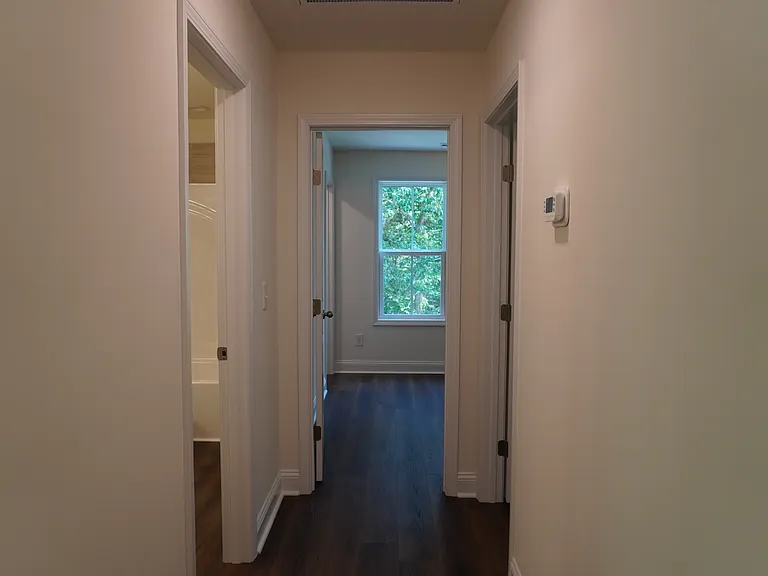 385 Buhmann Dr — Photo 14