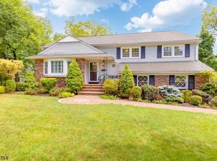 12 Candlewood Dr, Madison, NJ 07940