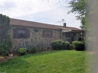 275 Pratt Rd, Eden, NC 27288