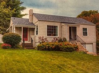 6012 Carpenter Ave, Des Moines, IA 50311