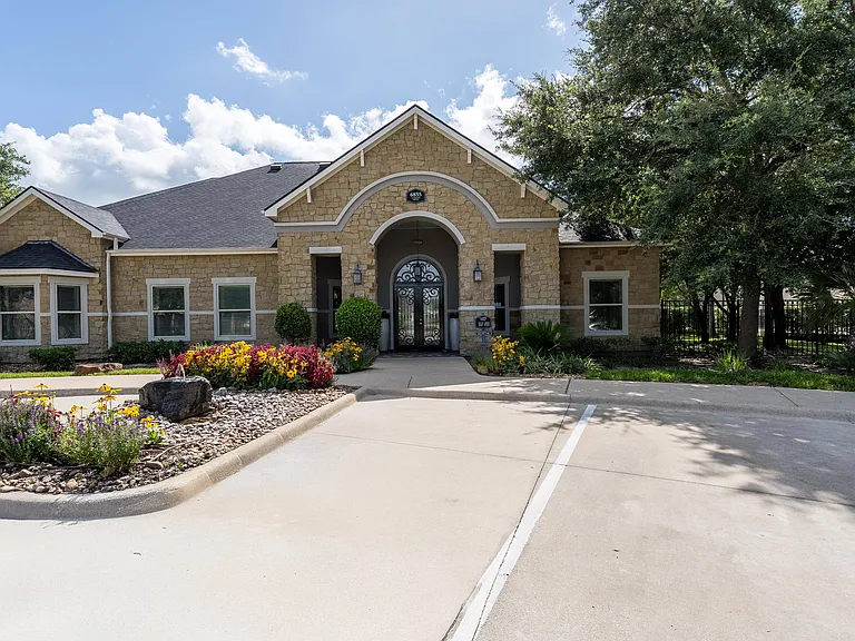 Waterstone at Cinco Ranch — Photo 23
