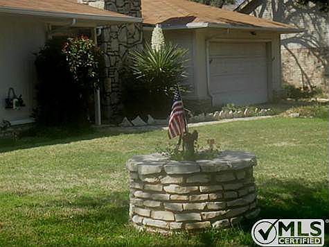 2nd image of 2304 Fame Ct