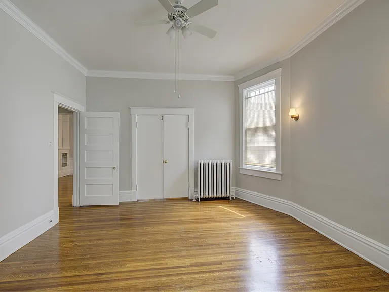 19 S Evergreen St — Photo 10