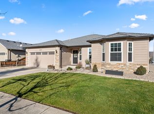3267 Ford Dr, Medford, OR 97504