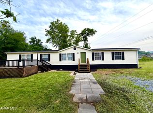 129 Eicher Ln, East Freedom, PA 16637