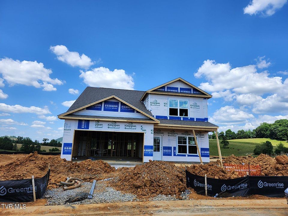 2nd image of 118 Thistle Dr