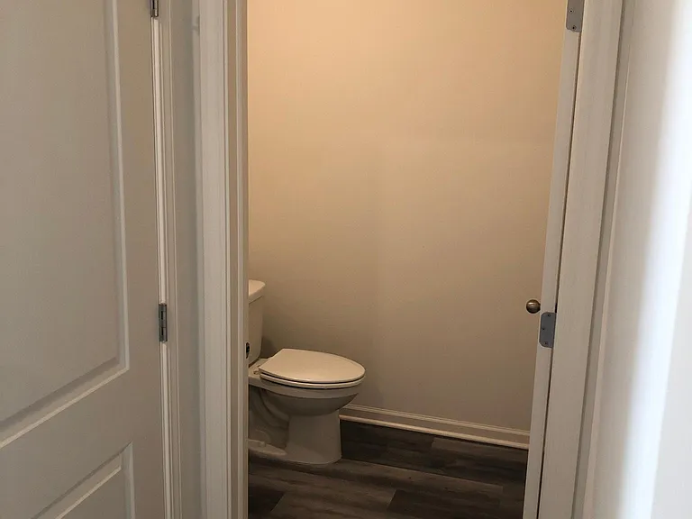 10327 Morse Pl — Photo 4