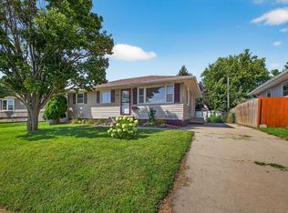 2019 15th St NW, Rochester, MN 55901