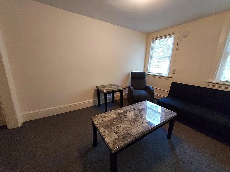 125 Highland Pl — Photo 38