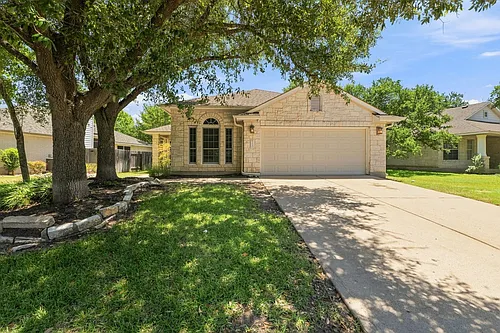1310 Brighton Bend Ln Photo 1