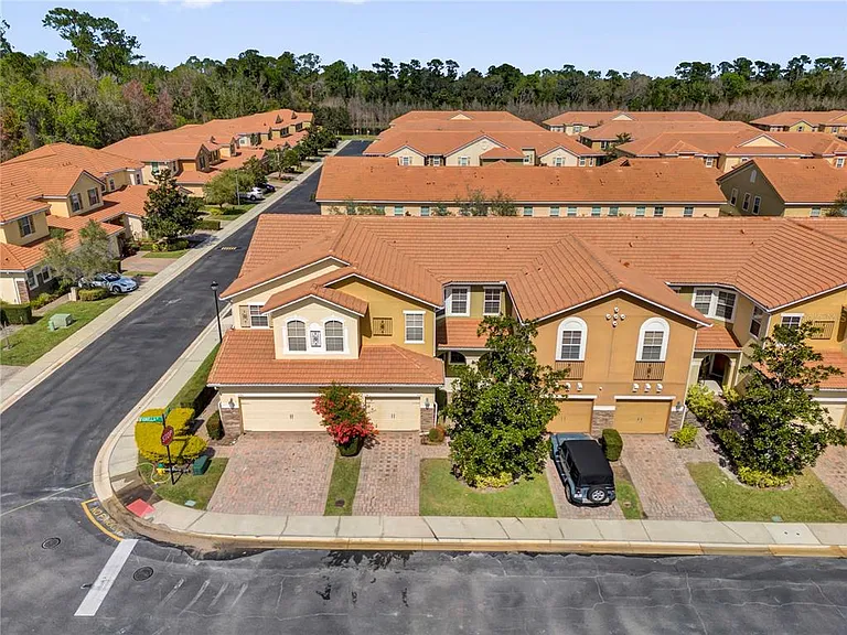 5150 Fiorella Ln — Photo 18