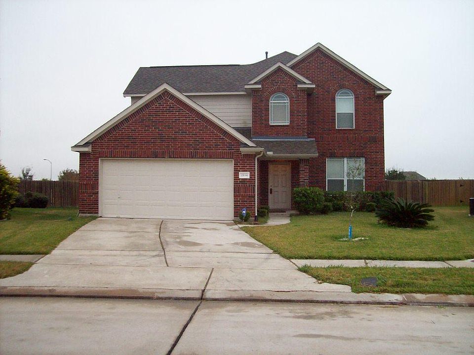 Welcome to 2814 Winslow Forest Lane