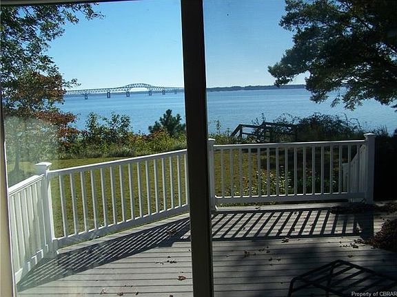 5th image of 256 Dandelion Dr