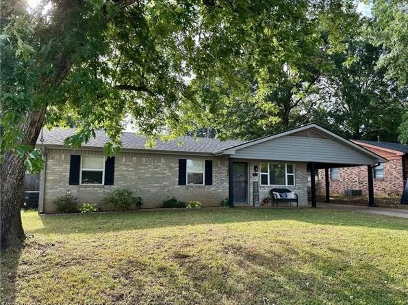 611 Darrin Dr, Charleston, AR 72933