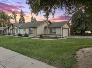 975 N Laspina St, Tulare, CA 93274