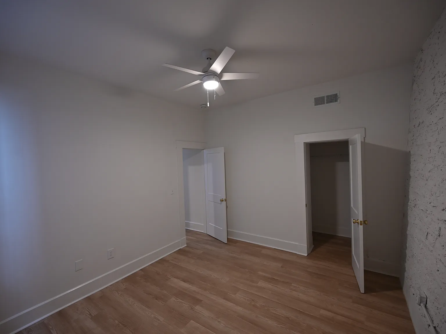 1114 W Pike St — Photo 3