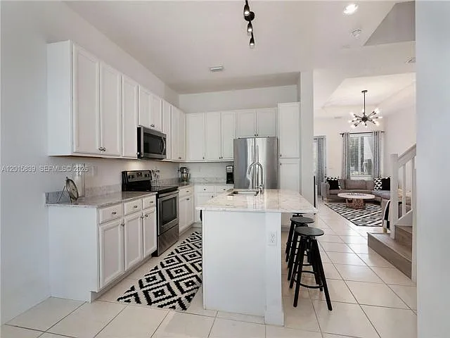 17641 SW 153rd Ct — Photo 3