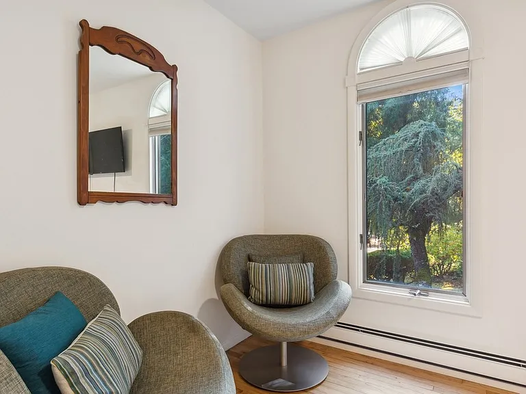 4 Spyglass Ln — Photo 26