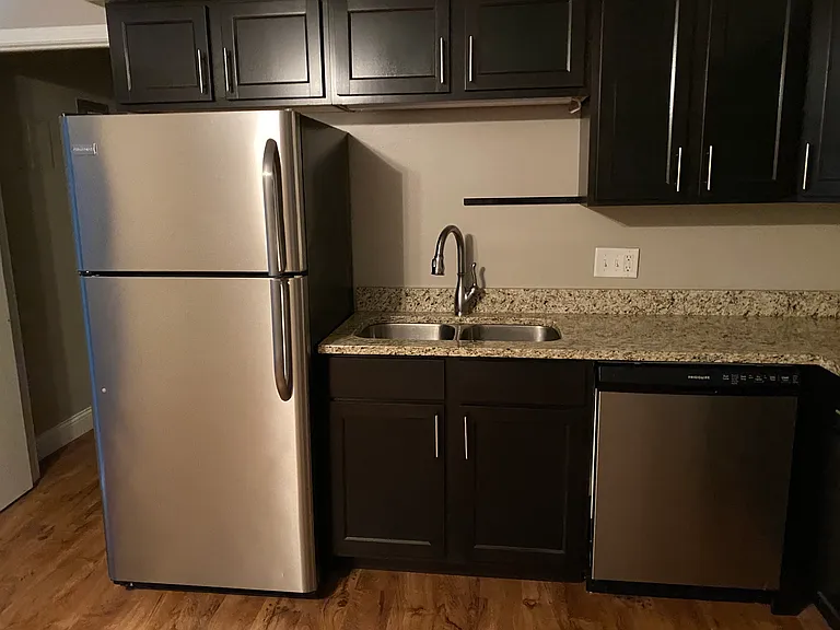 2420-2422 W Lawrence Ave #1 — Photo 10