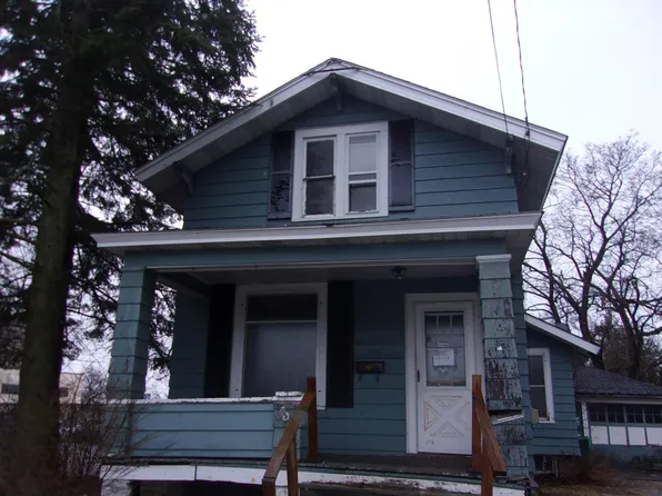 1853 Stephenson St, Marinette, WI 54143