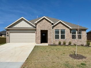 367 N Yona Ln, Farmington, AR 72730
