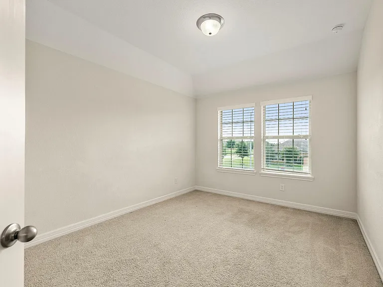 9439 Peralta Creek Ct — Photo 29
