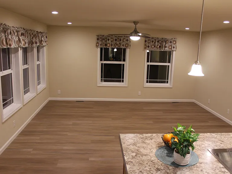 3324 W Eisenhower Blvd — Photo 15