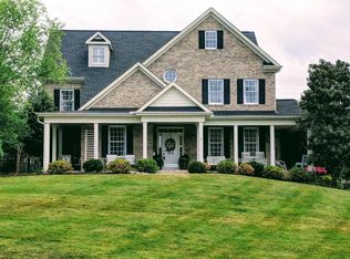 1516 Markham Rd, Knoxville, TN 37922