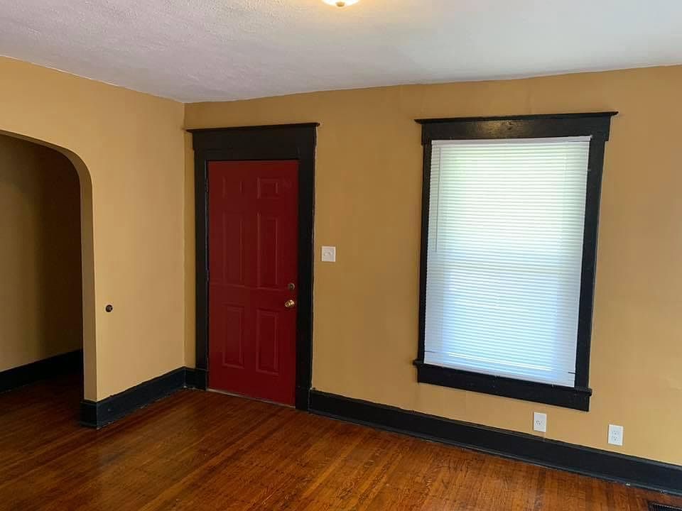 1st image of 410 N Hamilton Ave